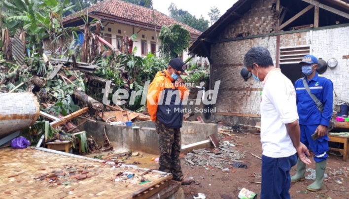 Bencana Puting Beliung Kabandungan Puluhan Rumah Rusak, BPBD: Warga Jangan Panik Tapi Tetap Waspada