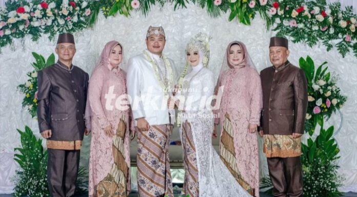 Asep Deni: Semoga Menjadi Keluarga Yang Sakinah Mawadah Warohmah, Aamiin Pernikahan