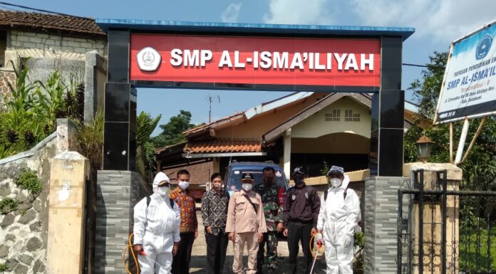 Kepsek SMP Al-Isma'iliyah: Proses Simulasi Pembelajaran Tatap Muka Disambut Baik Oleh Para Siswa dan Orang Tua Siswa Smulasi
