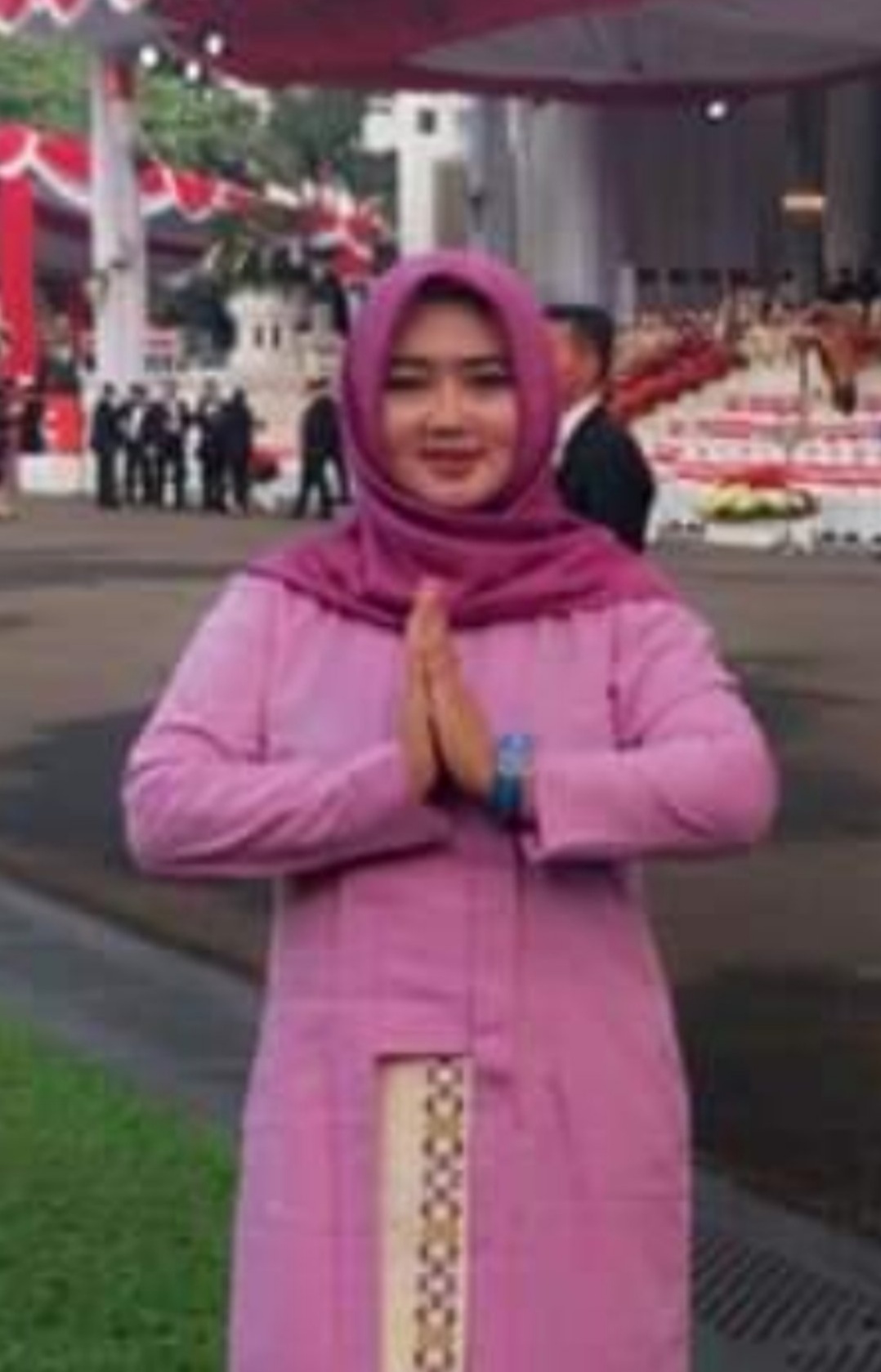 Mengenal Sosok Bidan Aminda Sari Penyayang Anak Yatim