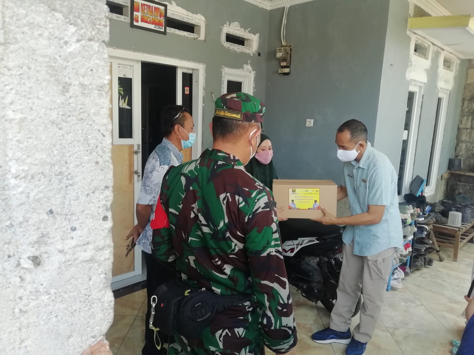 Peduli Dan Berbagi Di Masa Pandemi Covid-19 Oleh Dinas Perkim Kabupaten Sukabumi