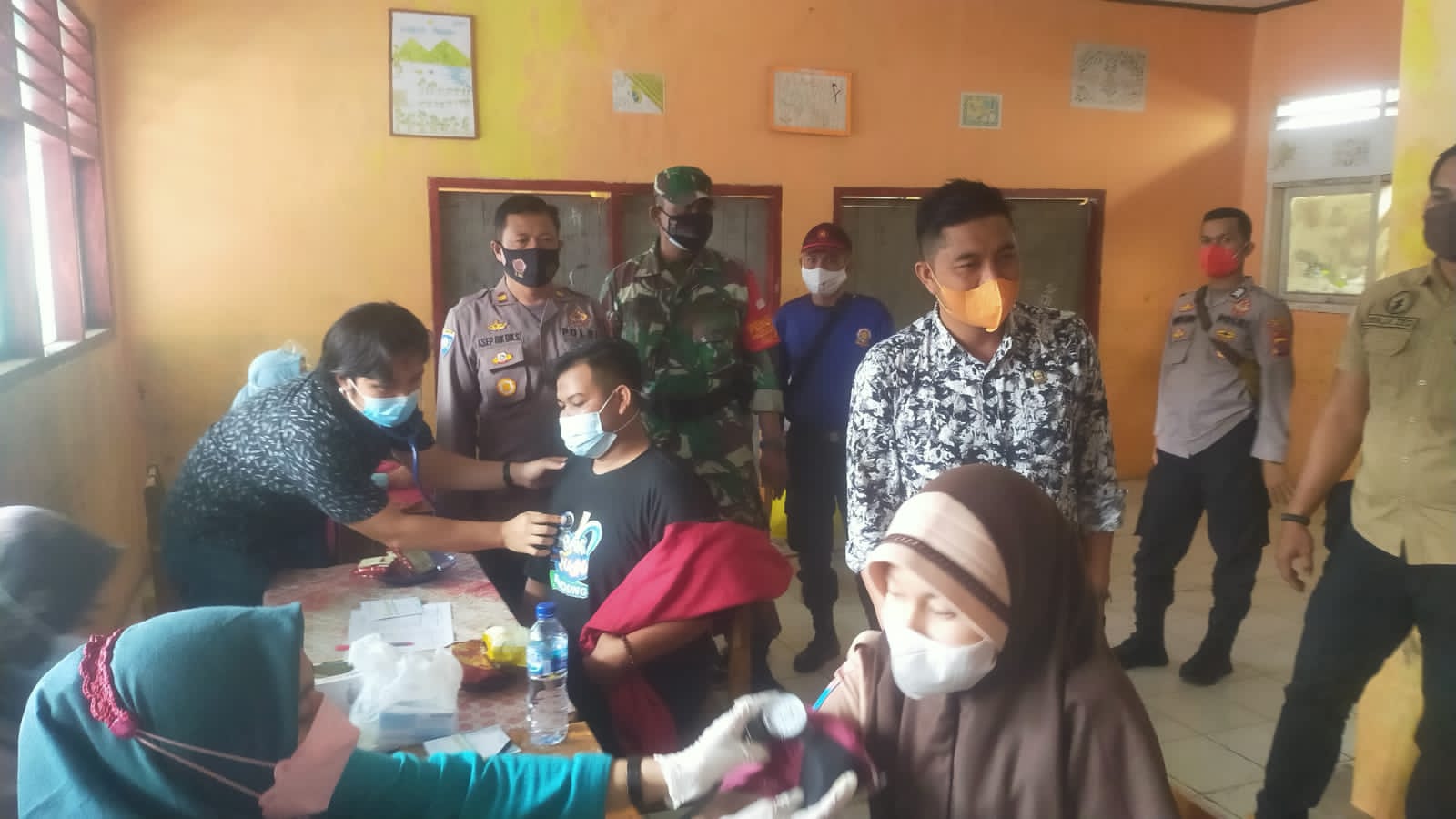 Polsek dan Koramil Hadiri Acara Gebyar Vaksin Covid-19 di Mts Yasmi