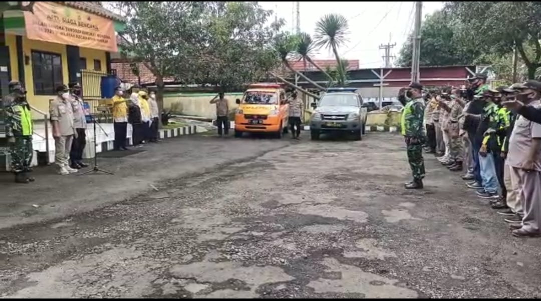 Menghadapi Bencana, Kapolsek Nagrak Apel Siaga Bersama Muspika Nagrak