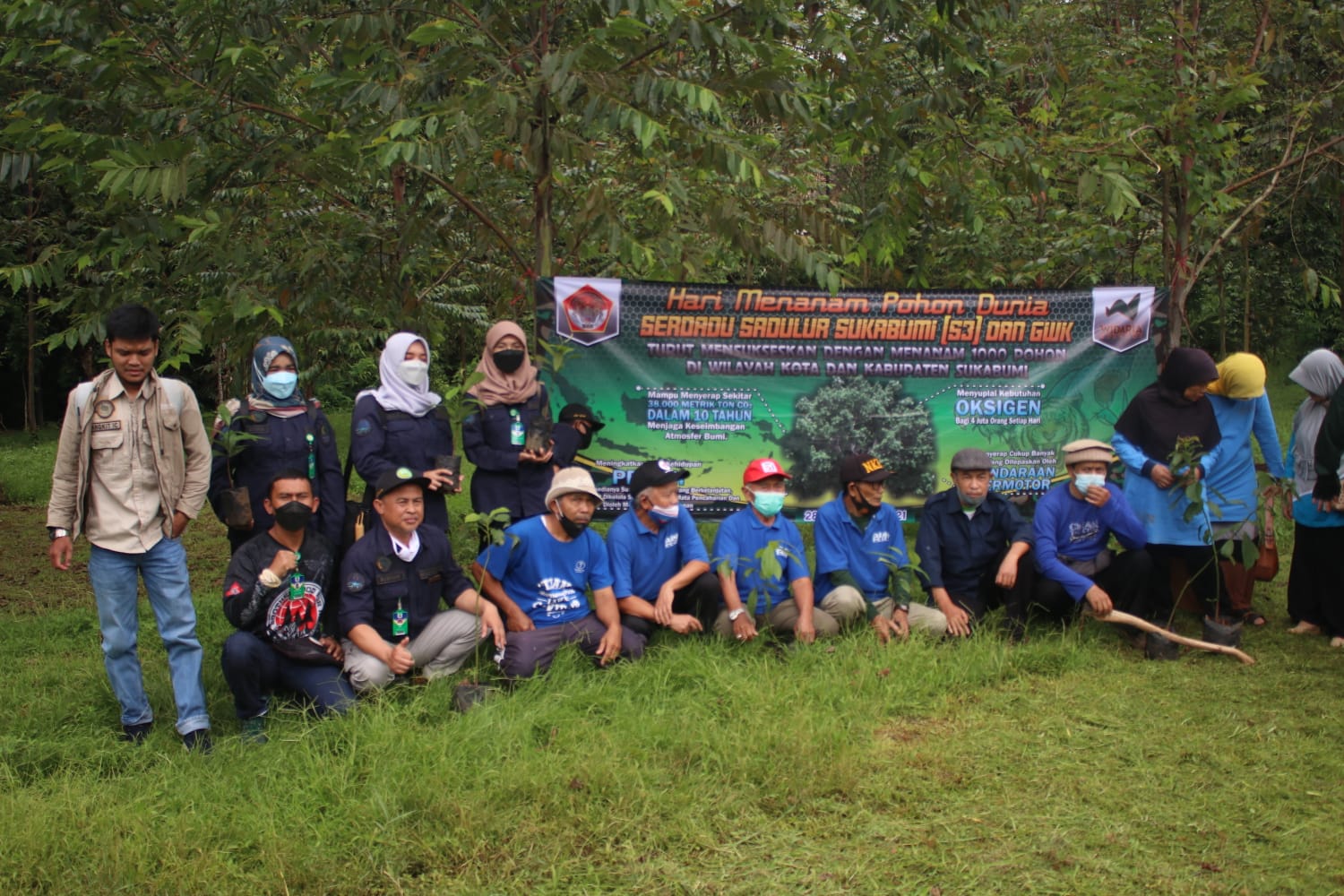 Peringati Hari Menanam Pohon, HMPI Cabang Dinas Kehutanan Wilayah III Prov Jabar Hijaukan Bumi