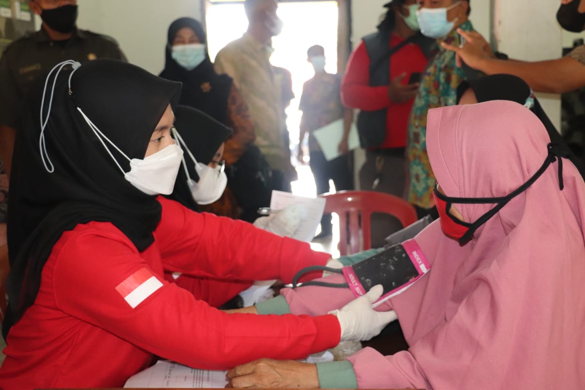 Kapolres Sukabumi AKBP Dedy Darmawansyah, Target 70 persen Vaksinasi Harus kita Capai Dibulan Desember Ini