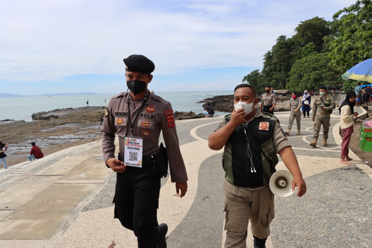 Jelang Nataru, Kasat Pol PP Sukabumi Tinjau Langsung Lokasi Wisata: Kita Terus Himbau Masyarakat dan Wisatawan Taat Prokes