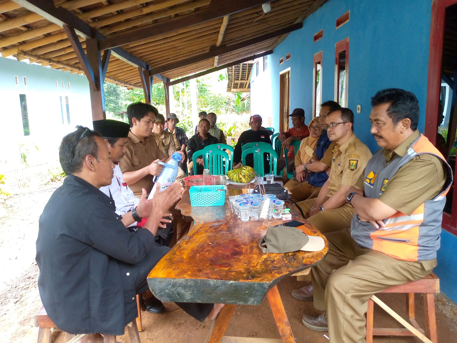 Asep Japar Tinjau Lokasi Irigasi, Oban: Agar Apa yang Direncanakan Bisa Terealisasi