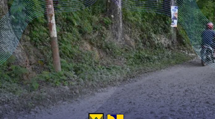 Dinas PU Kabupaten Sukabumi Lakukan Upaya Perbaikan Jalan Raya Sukaraja Cireunghas Asep Japar