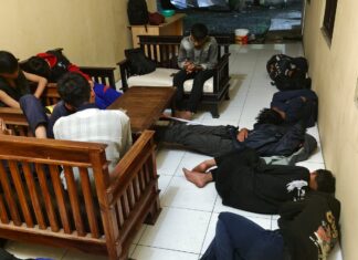 Polisi Amankan Belasan Pelajar